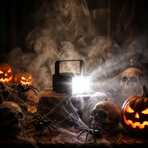 Battery-Powered Strobe LED Lamp