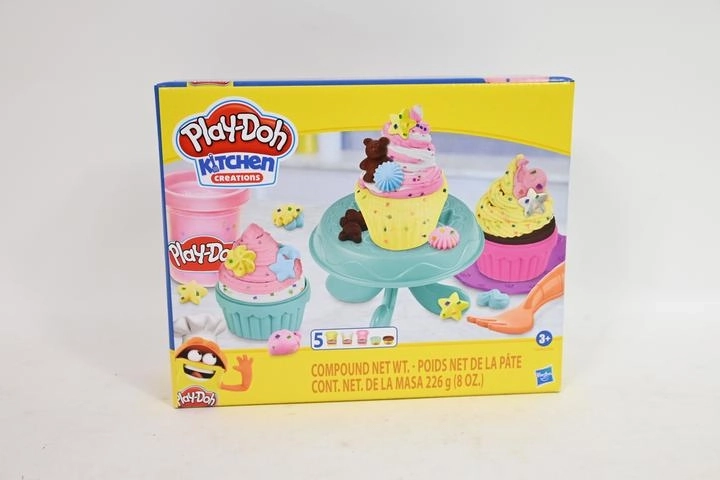 Play-Doh Kitchen Creations set za izradu cupcakesa