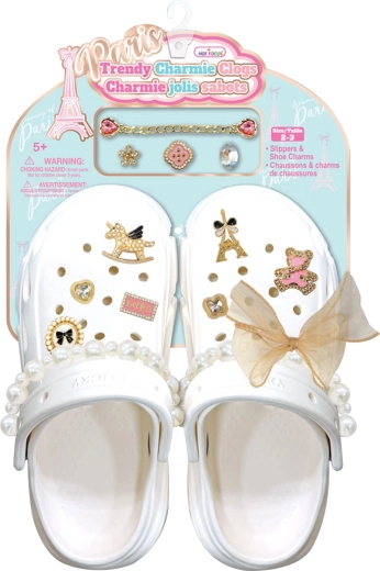 Children’s Paris sandals with decorative accessories
