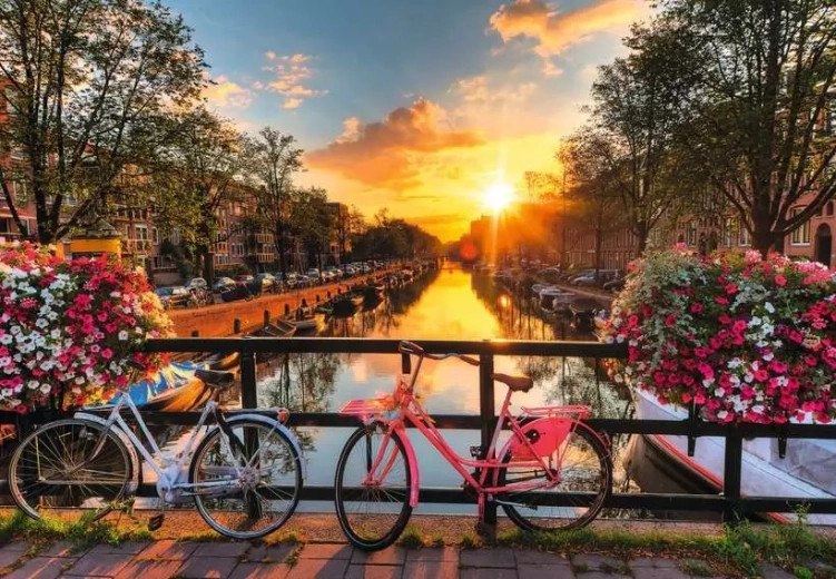 Ravensburger slagalica Zalazak sunca u Amsterdamu XL 200 dijelova