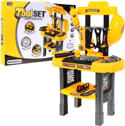 Dječja radionica s alatom