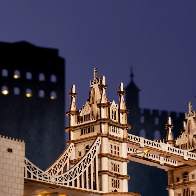 RoboTime drvene 3D puzzle most Tower Bridge svjetleći