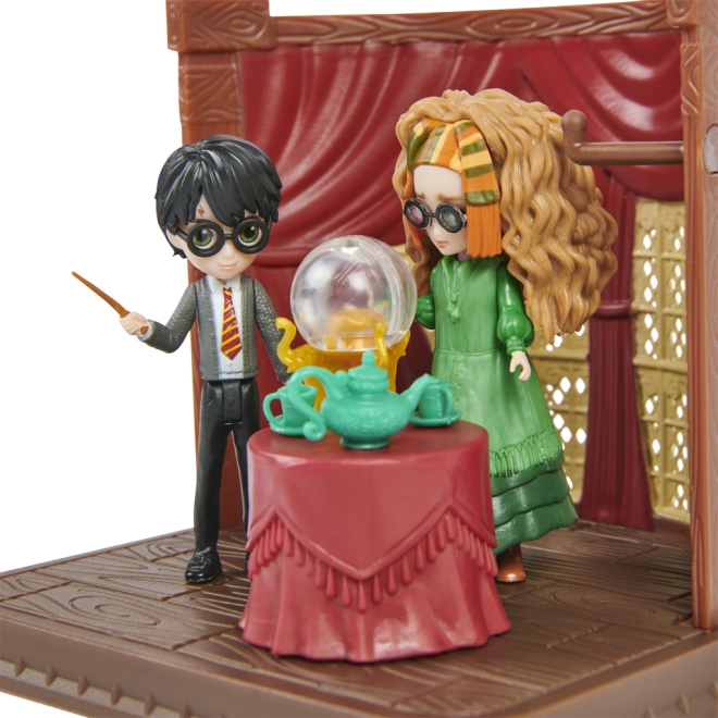 Figurice Harryja i profesorice Trelawney