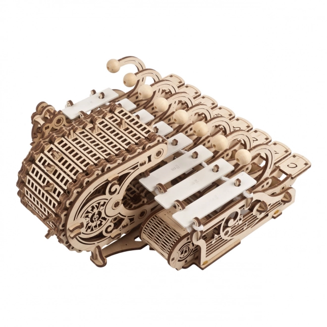 Ugears drveni mehanički model glazbenog instrumenta Celesta