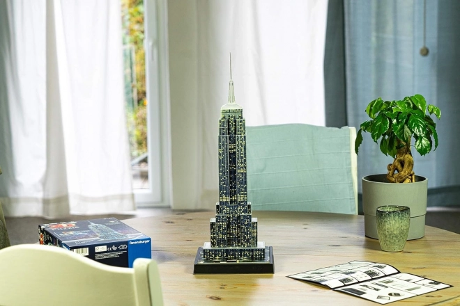 RAVENSBURGER Svjetleća 3D slagalica Noćna edicija Chrysler Building 216 dijelova