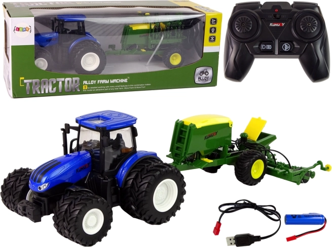 zabavni RC traktor s balirkom u mjerilu 1:24 plavi