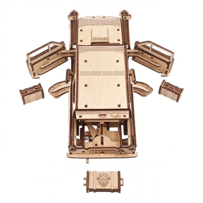 Ugears 3D drvene mehaničke puzzle Harry Potter Leteći Ford Anglia