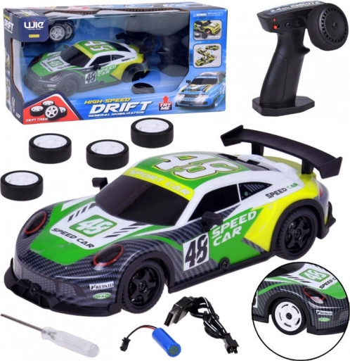 Trkaći RC auto za drift
