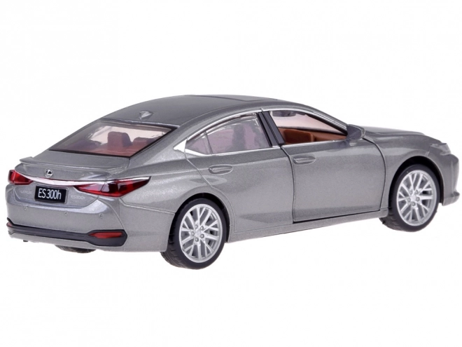 Model automobila Lexus ES300h 1:35 s osvjetljenjem i zvukom