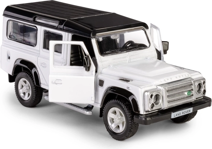 Otvarajuća vrata i detaljna unutrašnjost