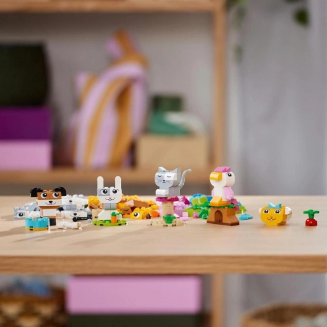 LEGO® Classic 11034 Kreativni ljubimci