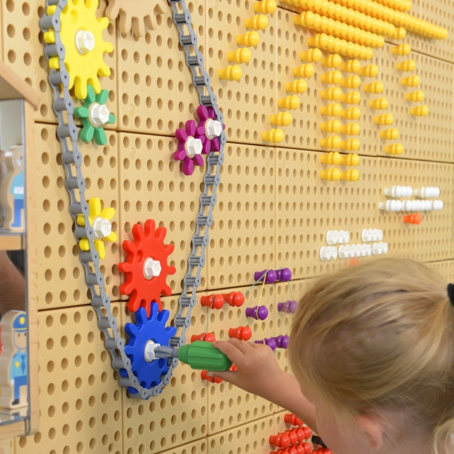 Masterkidz STEM Ploča s zupčanicima i lancem 39 dijelova