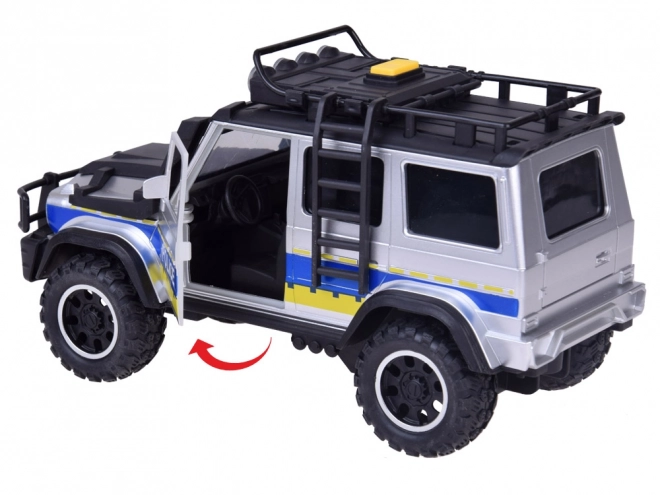 Terensko policijsko auto s svjetlima i zvukovima