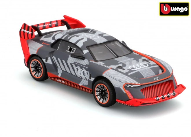 Metalni model trkaćeg auta Audi S1 e-tron Quattro