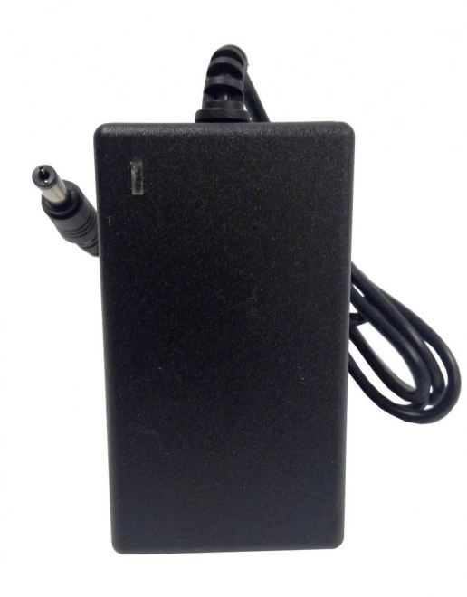 Punjač baterija 12V 1500mA