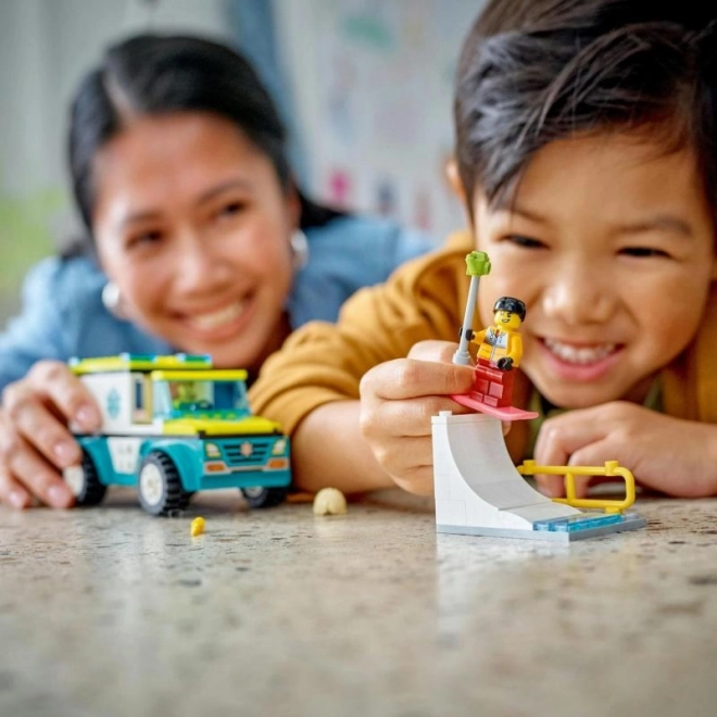 LEGO® City 60403 Hitna pomoć i snowboardaš