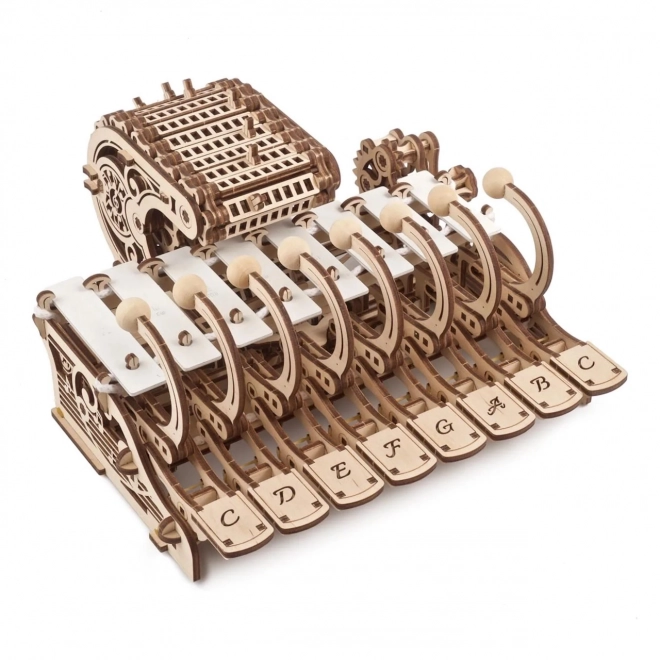 Ugears drveni mehanički model glazbenog instrumenta Celesta