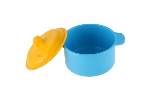 Set plastičnog posuđa u boji 12 kom u mrežici 12m+