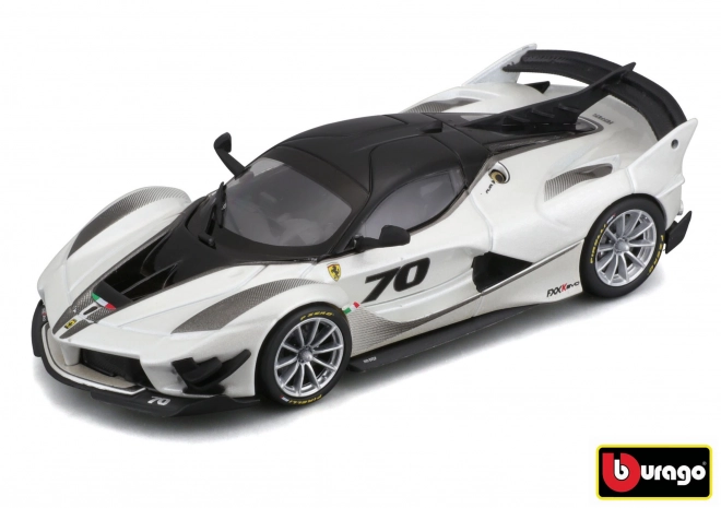 Metalni model Ferrari FXX-K EVO 2017 bijeli/crni