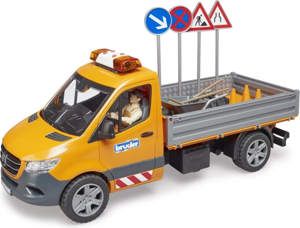 Bruder vozilo za održavanje cesta Mercedes‑Benz Sprinter s figuricom i priborom