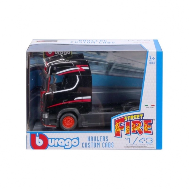 Bburago 1:43 Prijevoznici Prilagođene Kabine Scania 770S – Sivi