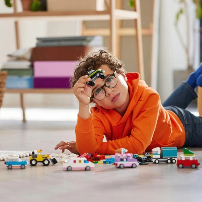 LEGO® Classic 11036 Kreativna vozila