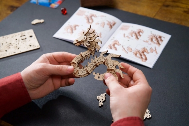 Ugears 3D drvene mehaničke puzzle Zmaj