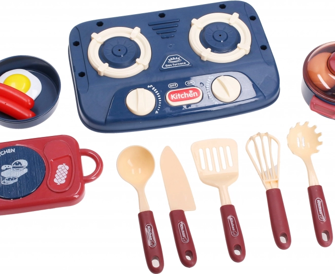 Kuhinjski set s kuhalom, posuđem i hranom
