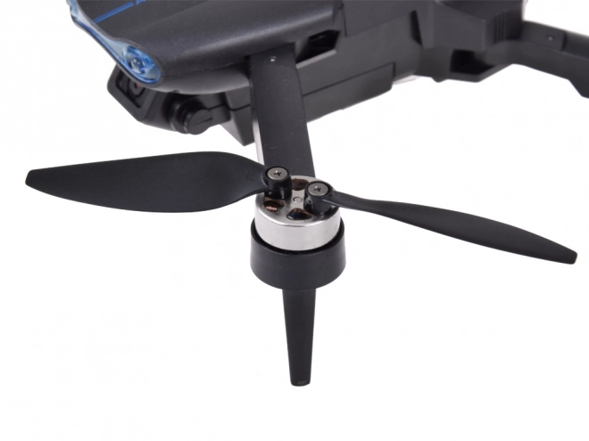 Sklopivi dron s kamerom