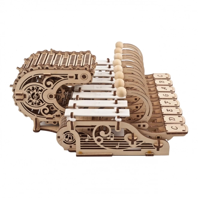 Ugears drveni mehanički model glazbenog instrumenta Celesta