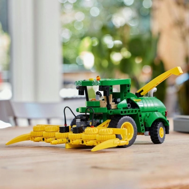 LEGO® Technic 42168 John Deere 9700 Sakupljač Krme