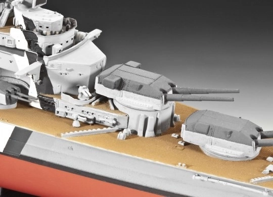 Plastični model ratnog broda Bismarck