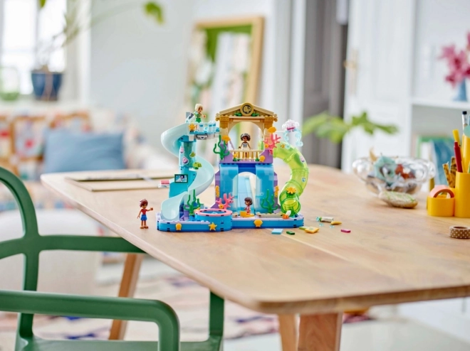 LEGO Friends 42630 Vodeni park u gradiću Heartlake