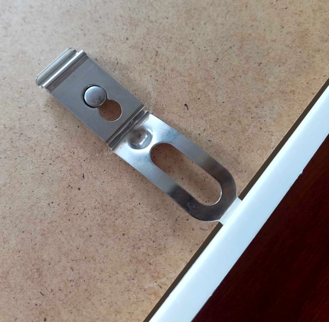 Srebrni plastični okvir za A4