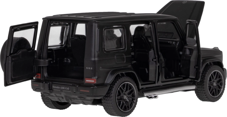 Metal body and realistic details