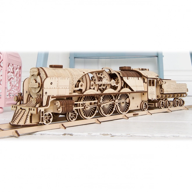 Ugears 3D puzzle - Lokomotiva V-express s vagonom 538 komada