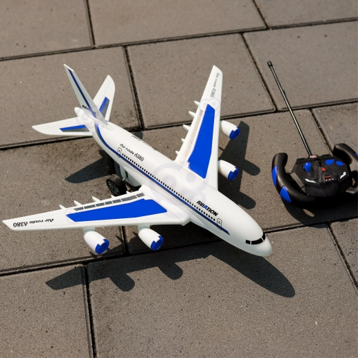 Realistični detalji i funkcionalni podvoz