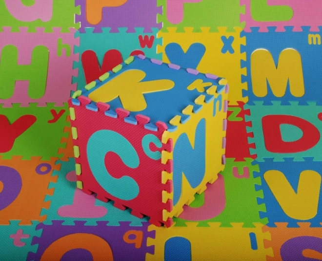 Pjenaste puzzle Slova za djecu 3+ EVA pjena + Velika mala slova Abeceda + Podloga za pod