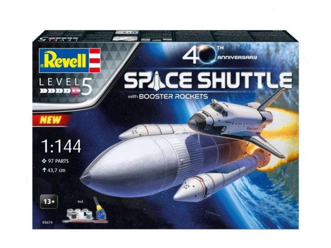Revell model Space Shuttle s pojačivačkim raketama