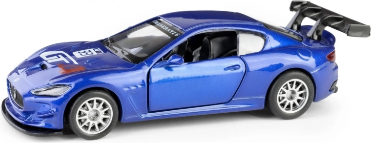 Otvoriva vrata i detaljan interijer