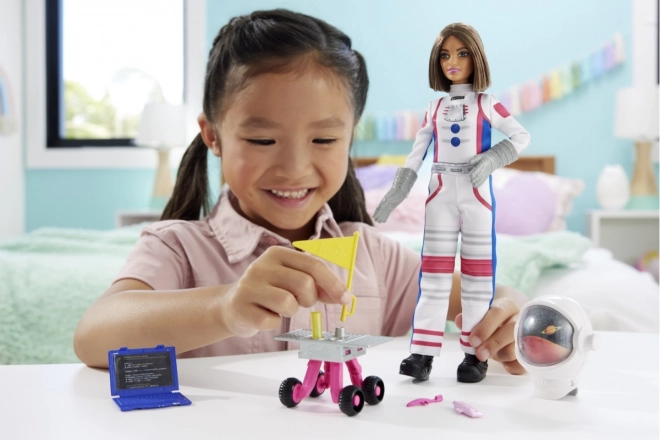 Karijera lutkice Barbie, Astronautkinja