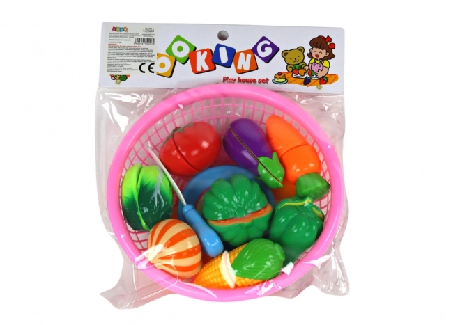Set povrtne korpe s 8 komada tanjura noževa