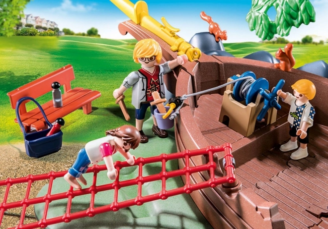 PLAYMOBIL® City Life 70741 Dječje igralište s olupinom broda