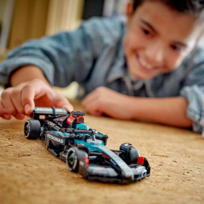 LEGO Speed Champions 77244 Trkaći auto Mercedes-AMG F1 W15