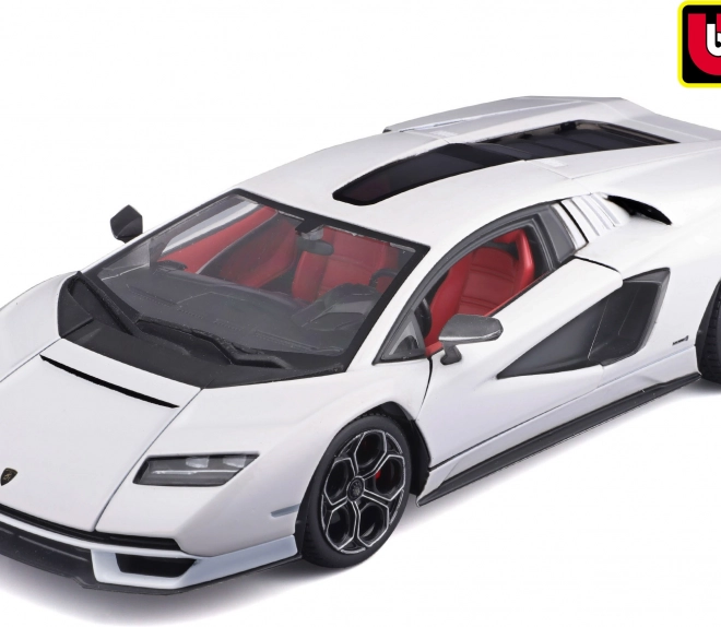 Model Lamborghini Countach LPI 800-4 1:24, Bburago, bijela