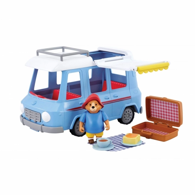 Karavan s Paddingtonom i priborom