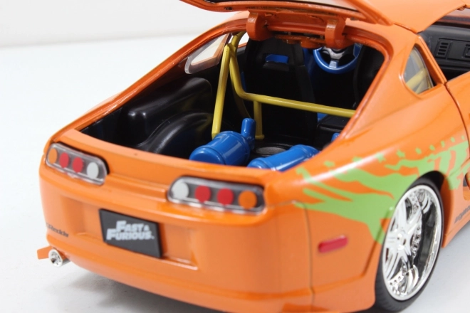 Brzi i žestoki auto 1995 Toyota Supra 1:24