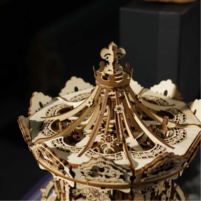 Rotirajuća konjička igračka - glazbena kutija - 3D drvena maketa