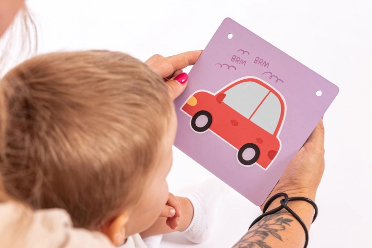 Velike, izdržljive i lako prihvatljive kartice