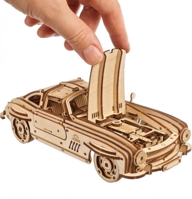 Ugears 3D drvene mehaničke puzzle Auto Winged Sports Coupe